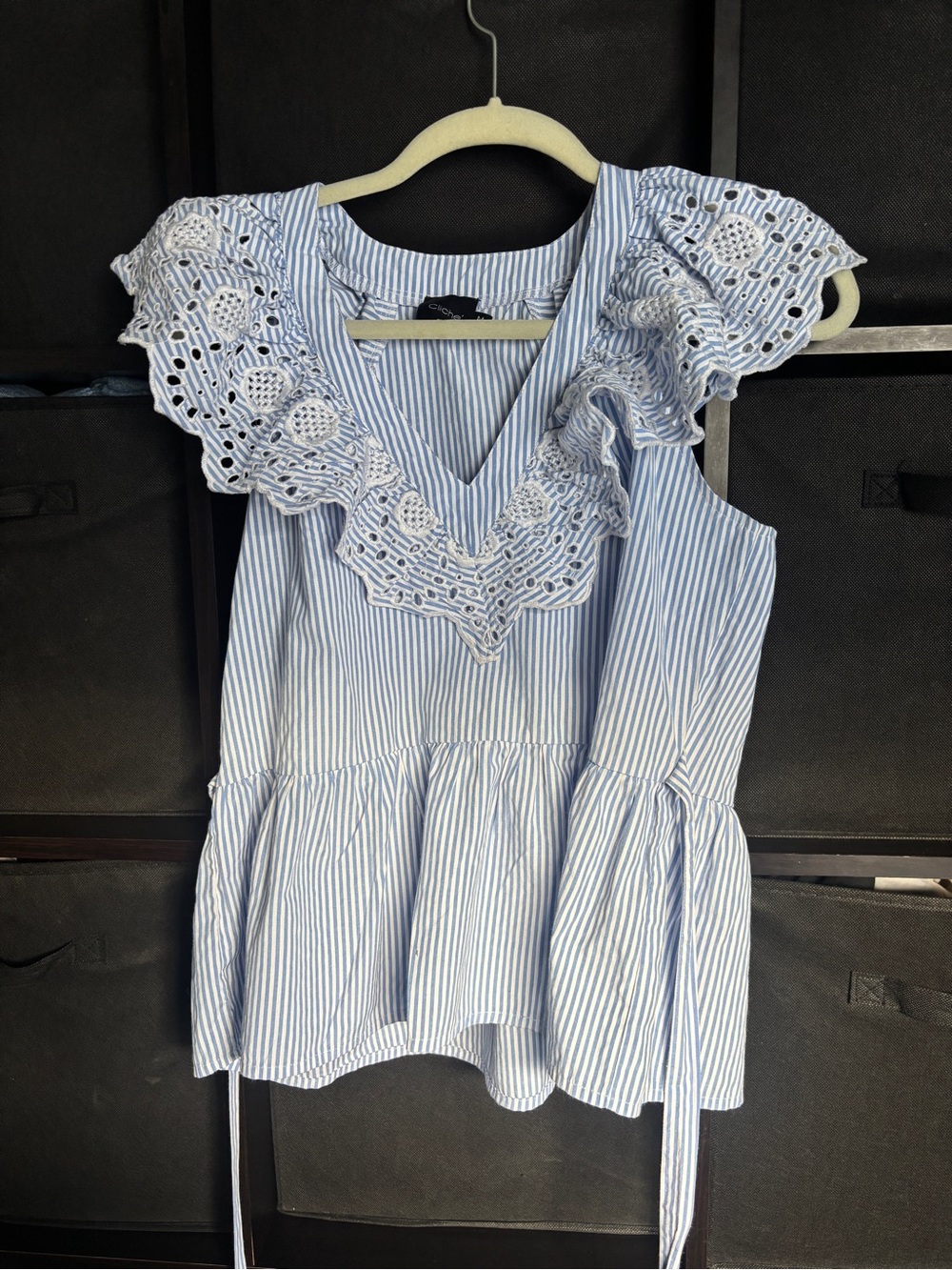 Cliche Sleeveless Blue Stripe Peplum Top with Eyelet Ruffle Size Medium